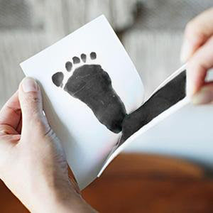 SAFE Inkless Baby Hand and Footprint Memory Kit